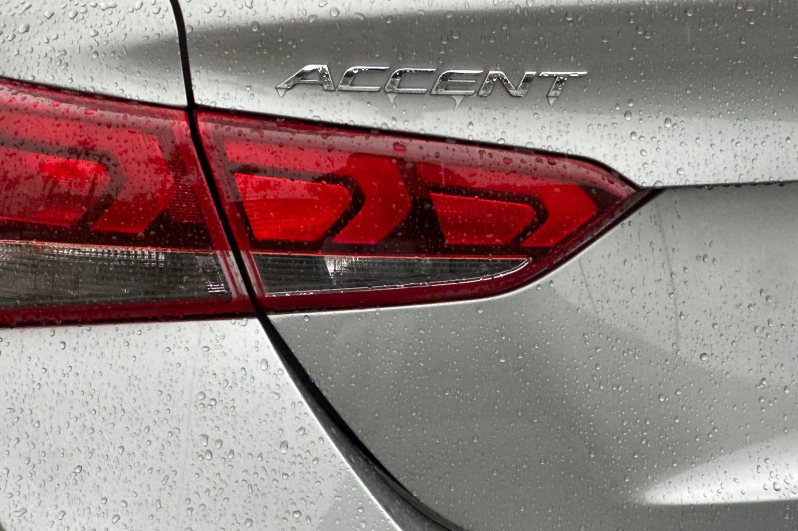 Used 2022 Hyundai Accent SE image 25