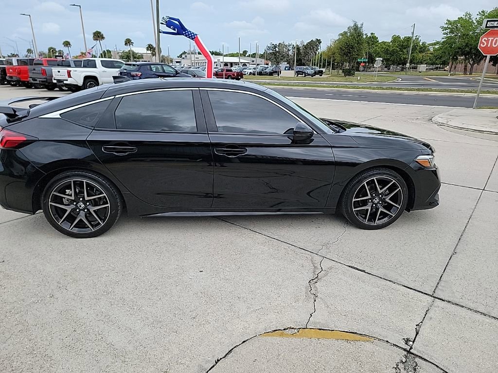 Used 2022 Honda Civic Sport Touring image 6