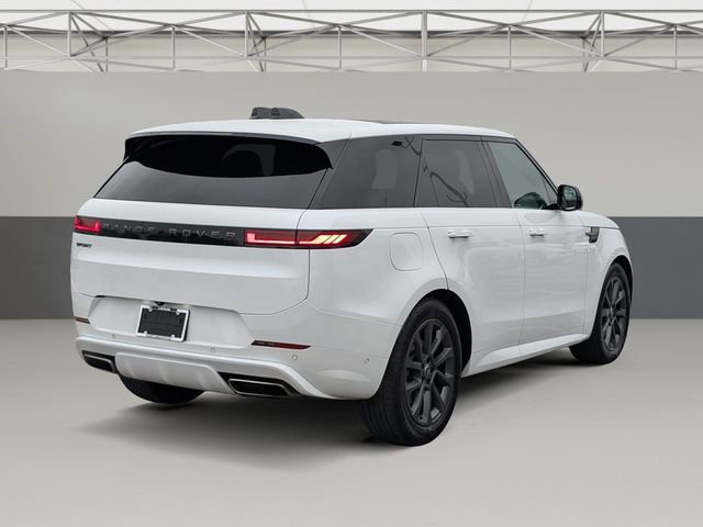 Used 2024 Land Rover Range Rover Sport Dynamic SE image 11