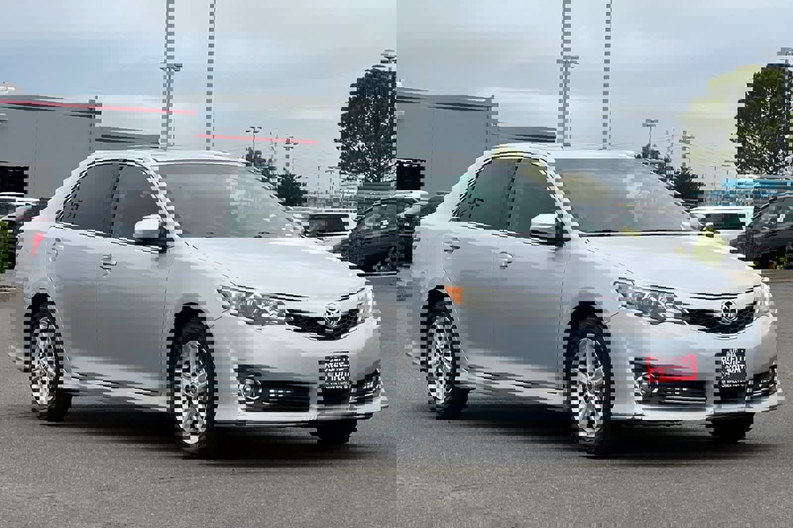 Used 2013 Toyota Camry SE w/ Convenience Pkg image 5