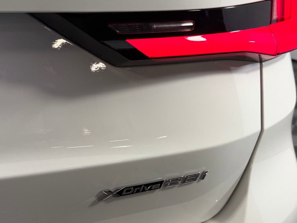 Used 2024 BMW X1 xDrive28i w/ Convenience Package image 13