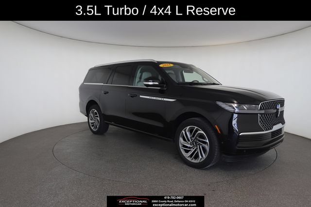 Used 2025 Lincoln Navigator L Reserve AWD/4WD image 27