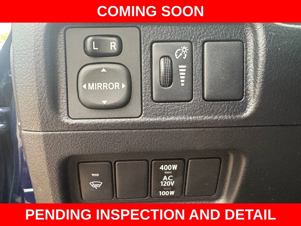 Used 2018 Toyota 4Runner SR5 Premium w/ Wilderness Package AWD/4WD image 22