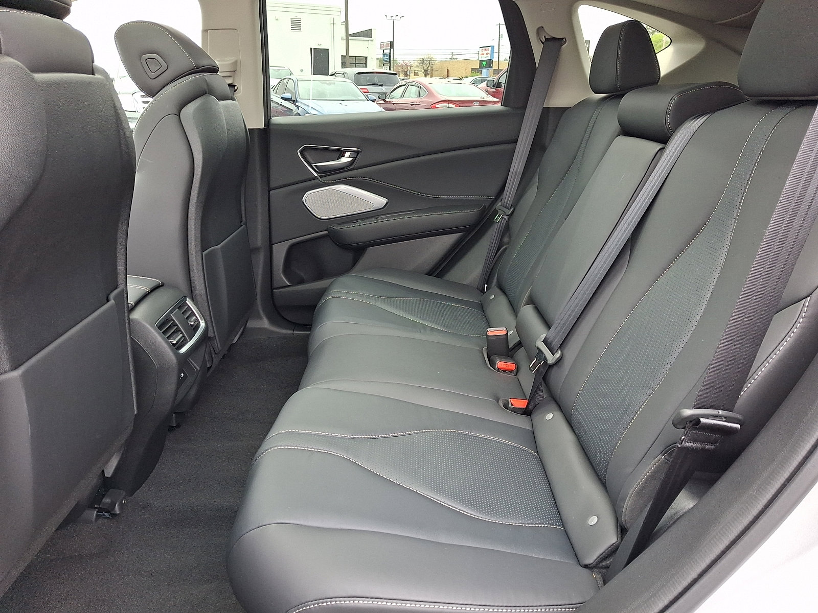 Certified 2025 Acura RDX SH-AWD w/ Technology Package image 10