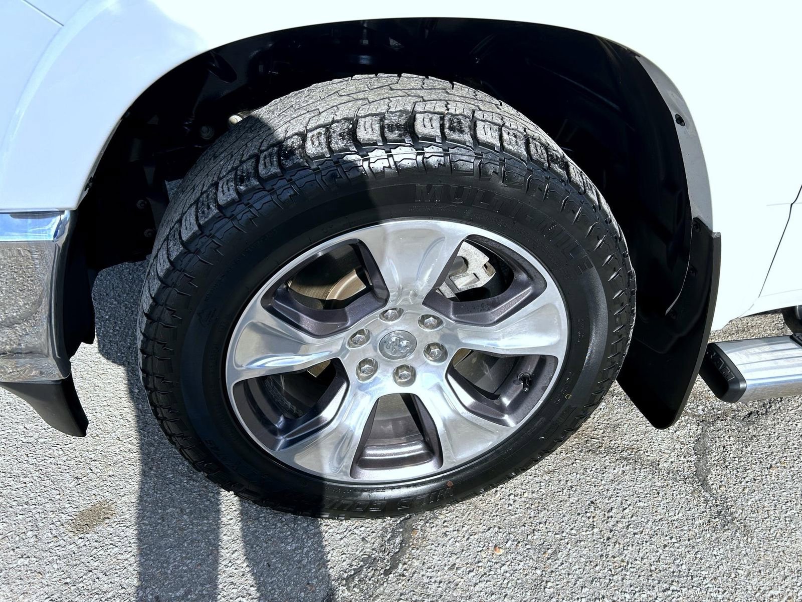 Used 2022 RAM 1500 Laramie image 22