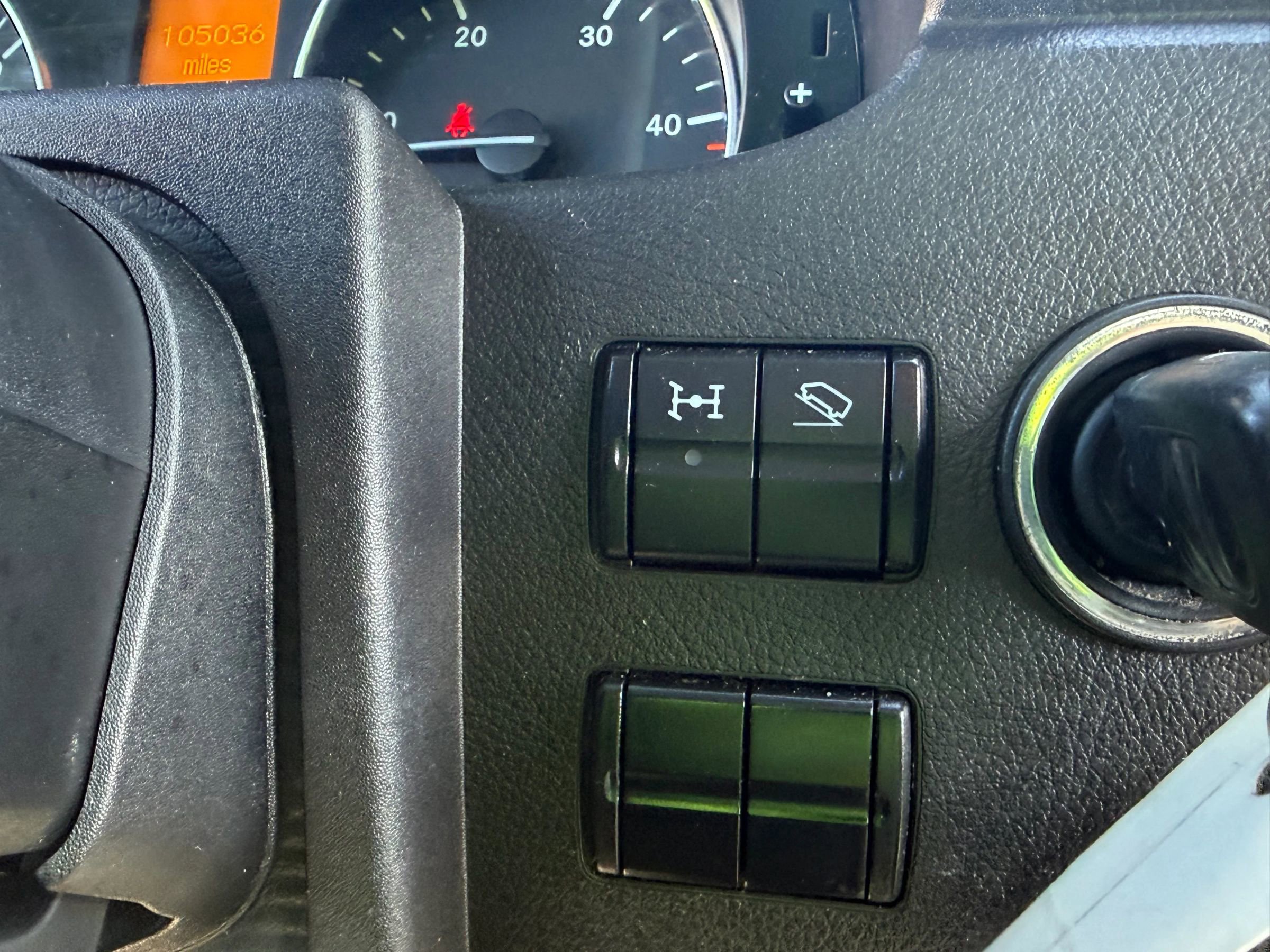 Used 2017 Mercedes-Benz Sprinter 2500 w/ Workspace Access Package image 18