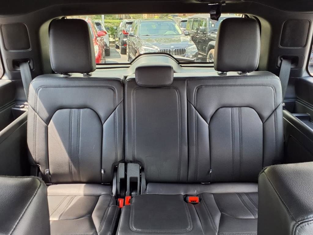 Used 2021 Ford Expedition Limited image 10