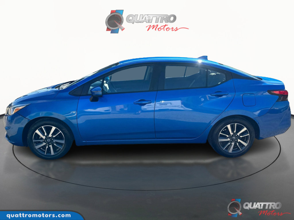 Used 2021 Nissan Versa SV image 2