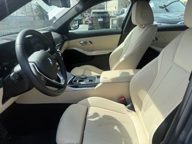 Certified 2023 BMW 330i Sedan w/ Premium Package image 3