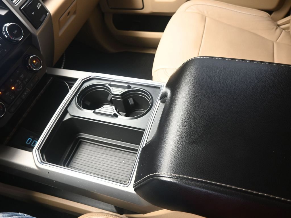 Used 2019 Ford F250 Lariat w/ Lariat Value Package image 14