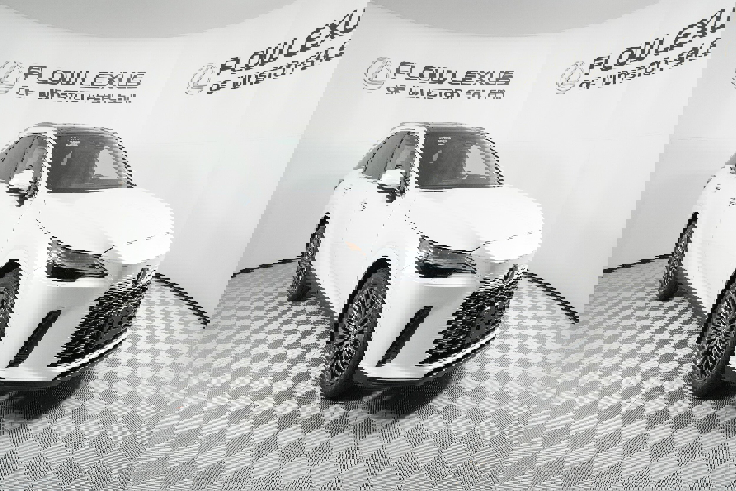 Certified 2024 Lexus RX 350 FWD image 3