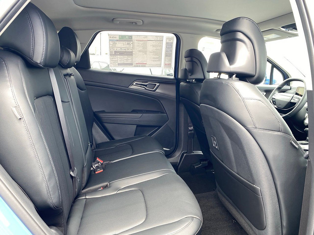 New 2026 Kia Sportage EX FWD image 22