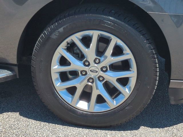 Certified 2020 Ford Expedition XLT w/ Equipment Group 202A image 11