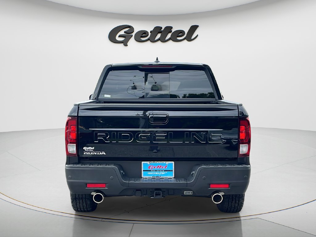 Used 2025 Honda Ridgeline Black Edition image 6