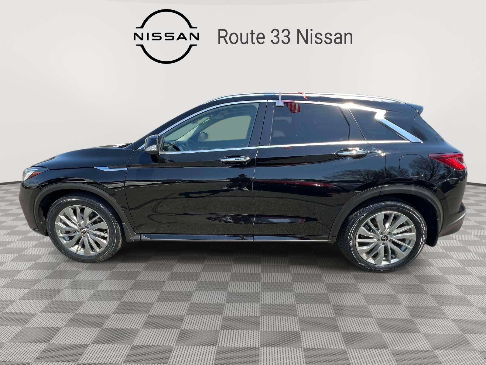 Used 2023 INFINITI QX50 Luxe AWD/4WD image 5