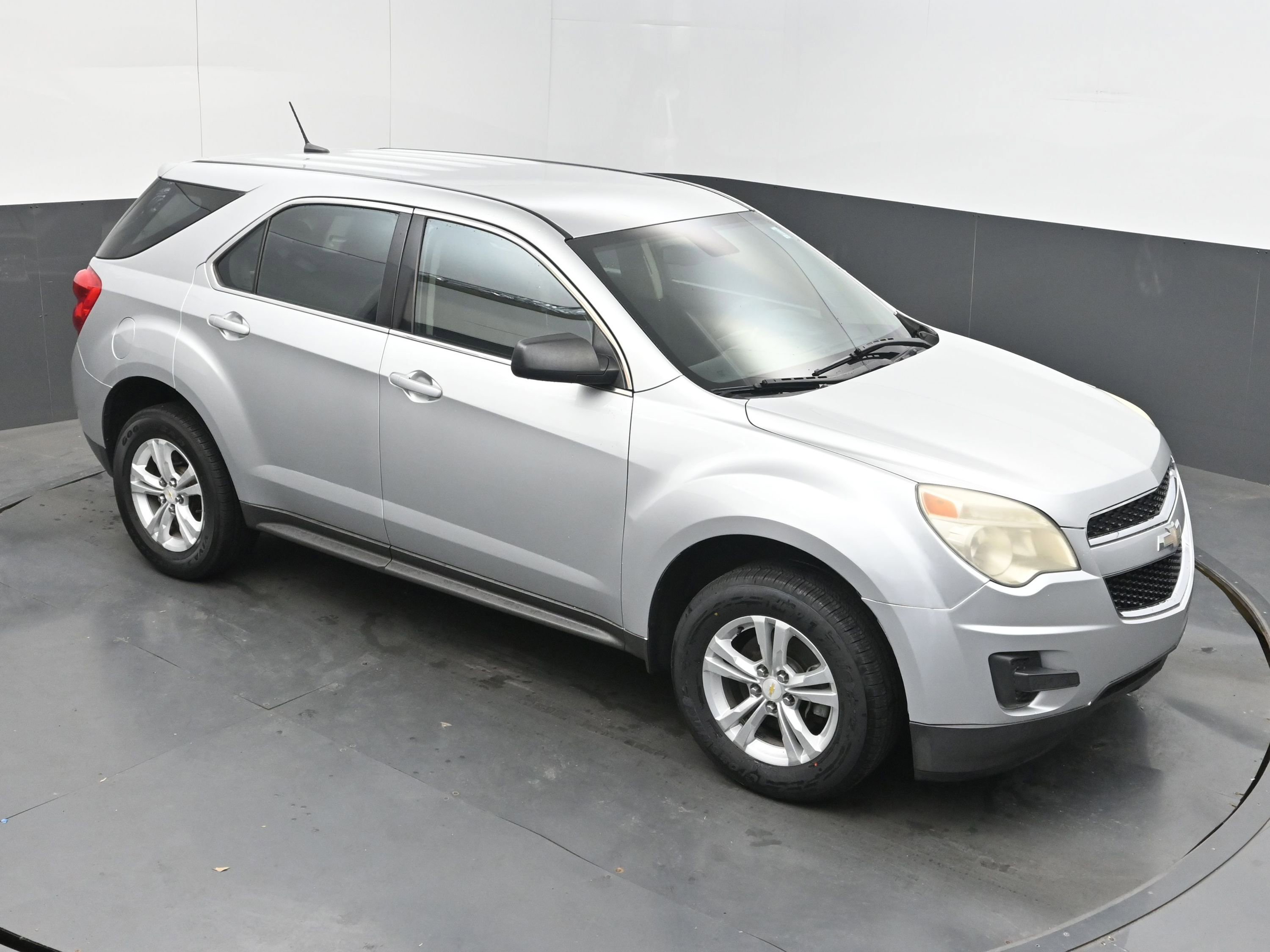 Used 2013 Chevrolet Equinox LS FWD image 29
