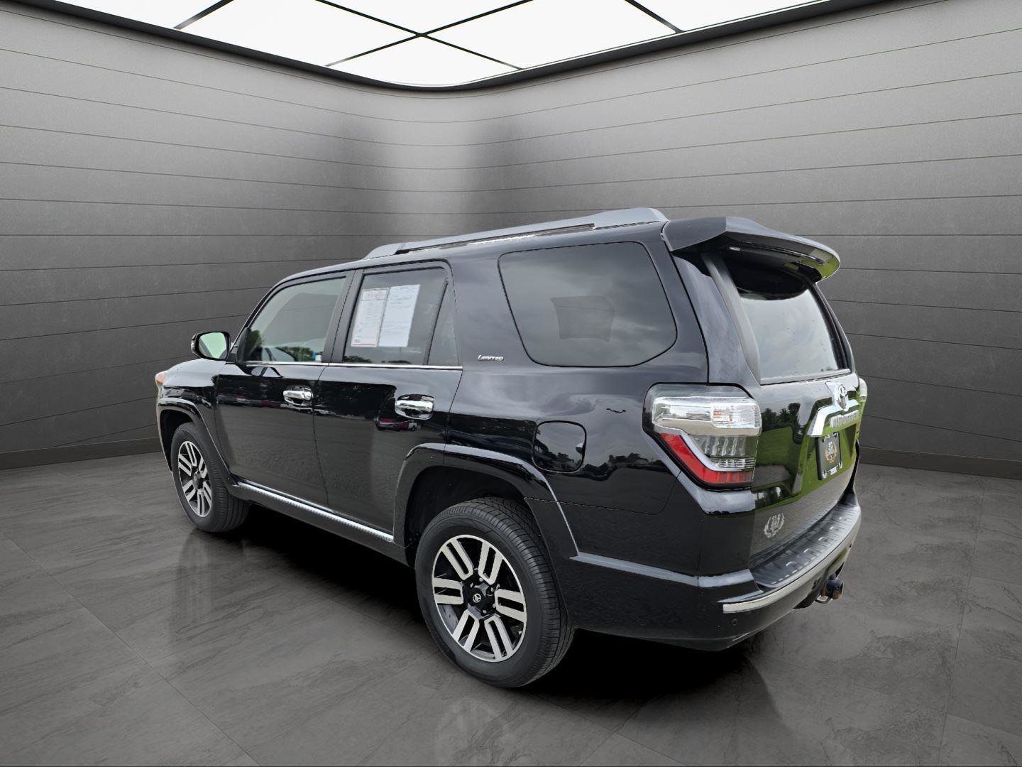 Used 2021 Toyota 4Runner Limited image 10