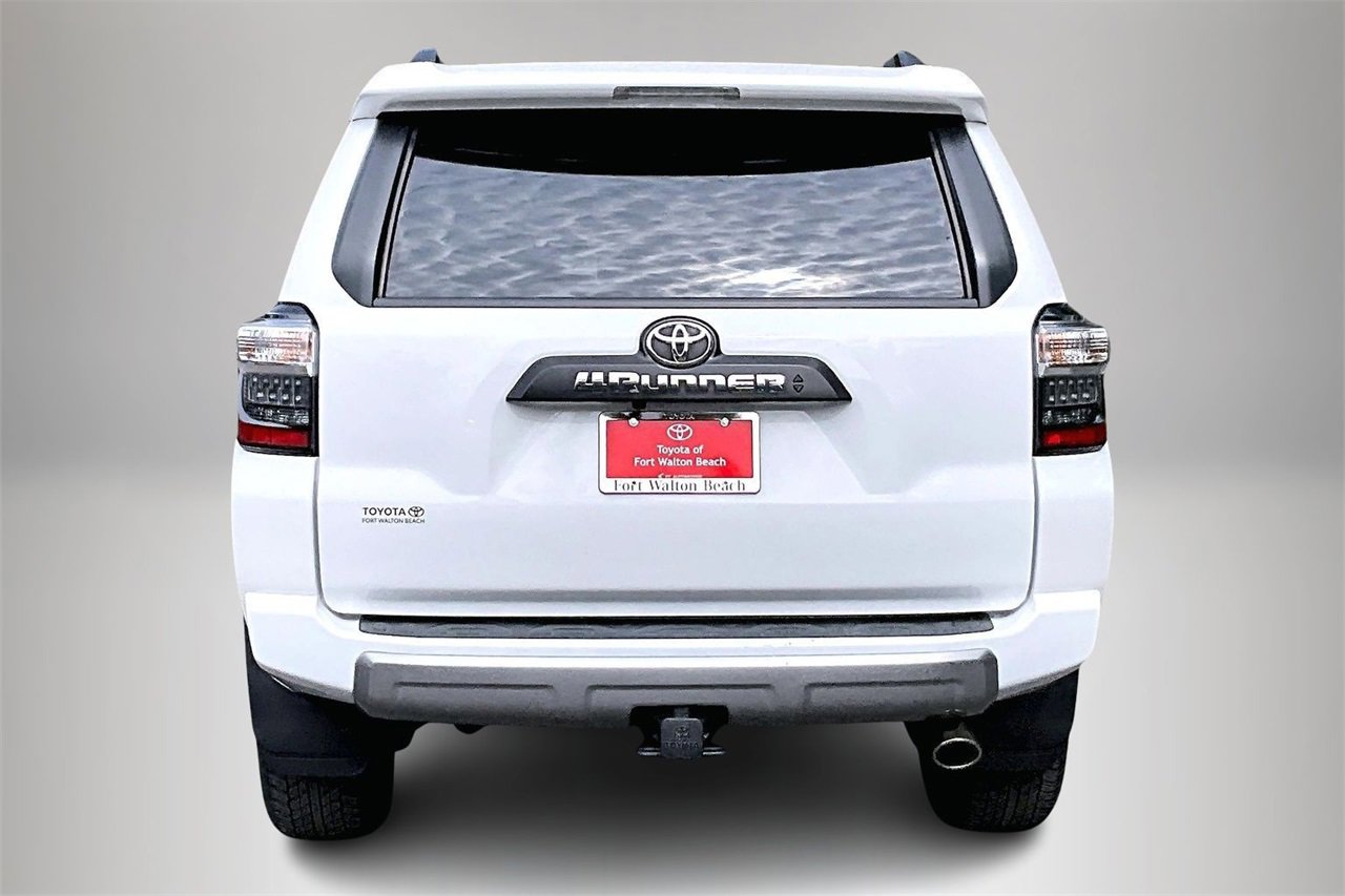 Used 2022 Toyota 4Runner TRD Off-Road Premium image 6