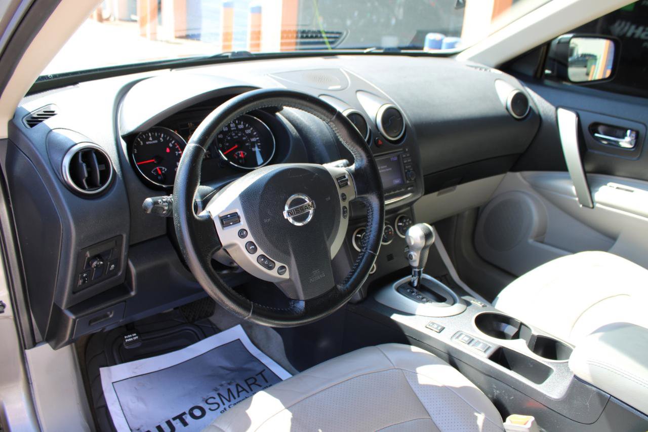 Used 2013 Nissan Rogue SL FWD image 13