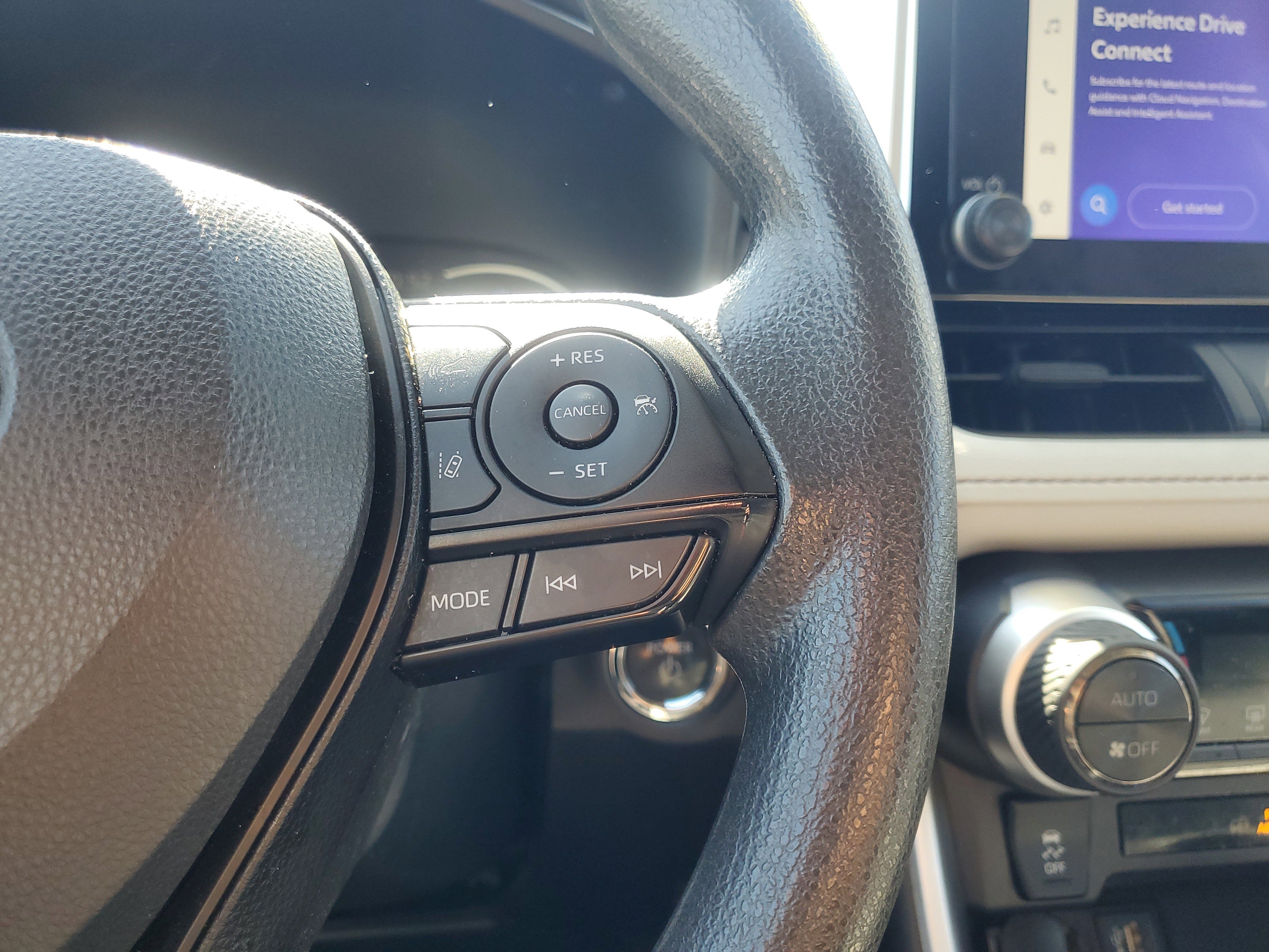 Used 2024 Toyota RAV4 XLE image 22