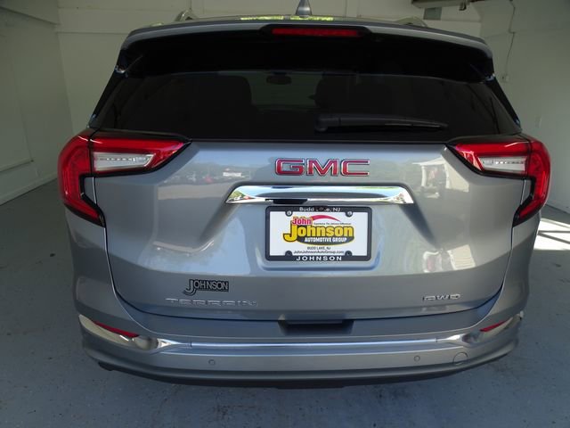 Certified 2023 GMC Terrain Denali w/ Denali Premium Package AWD/4WD image 21