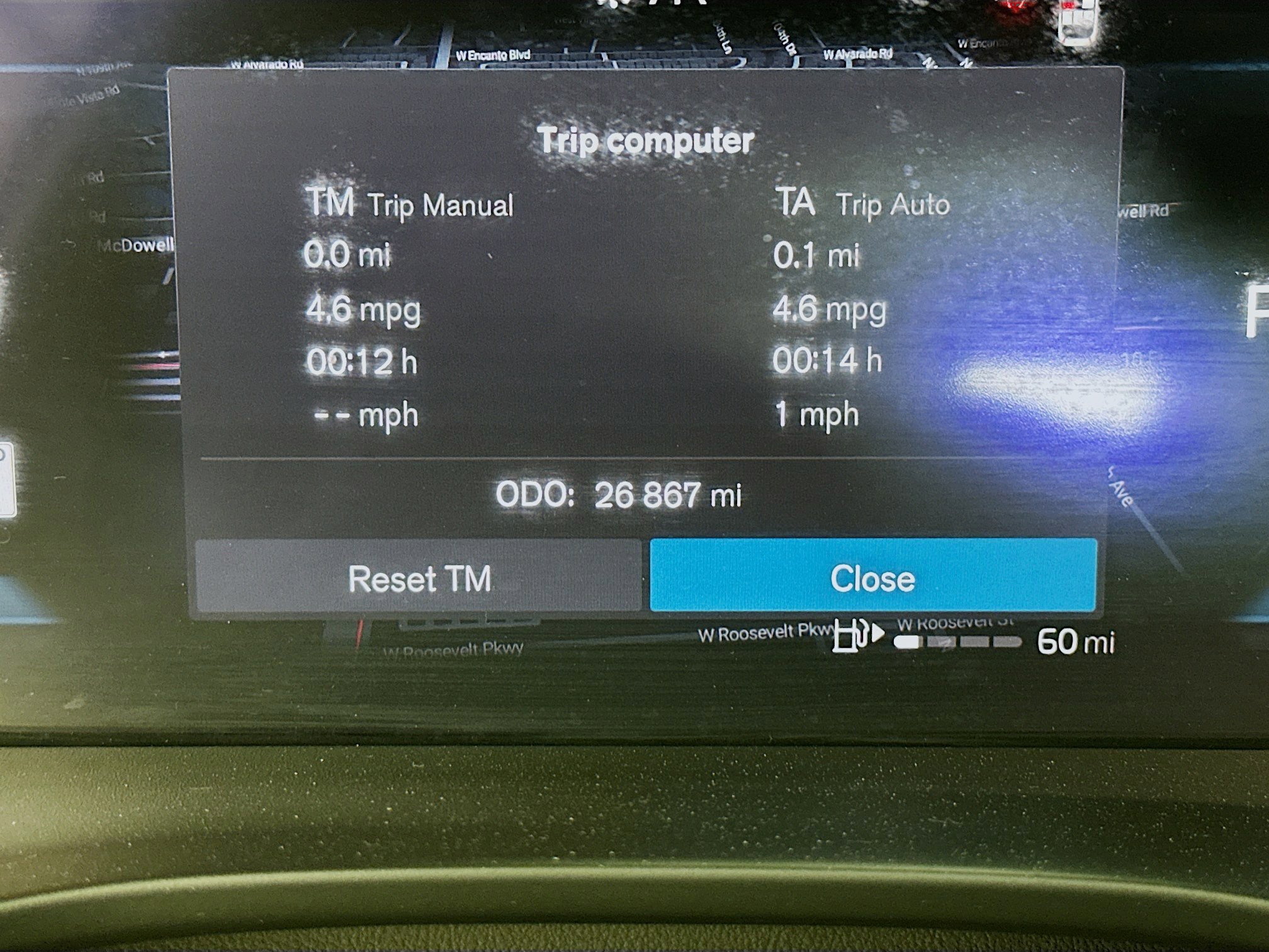 Used 2023 Volvo XC40 B5 Plus w/ Driver Assist Package image 18