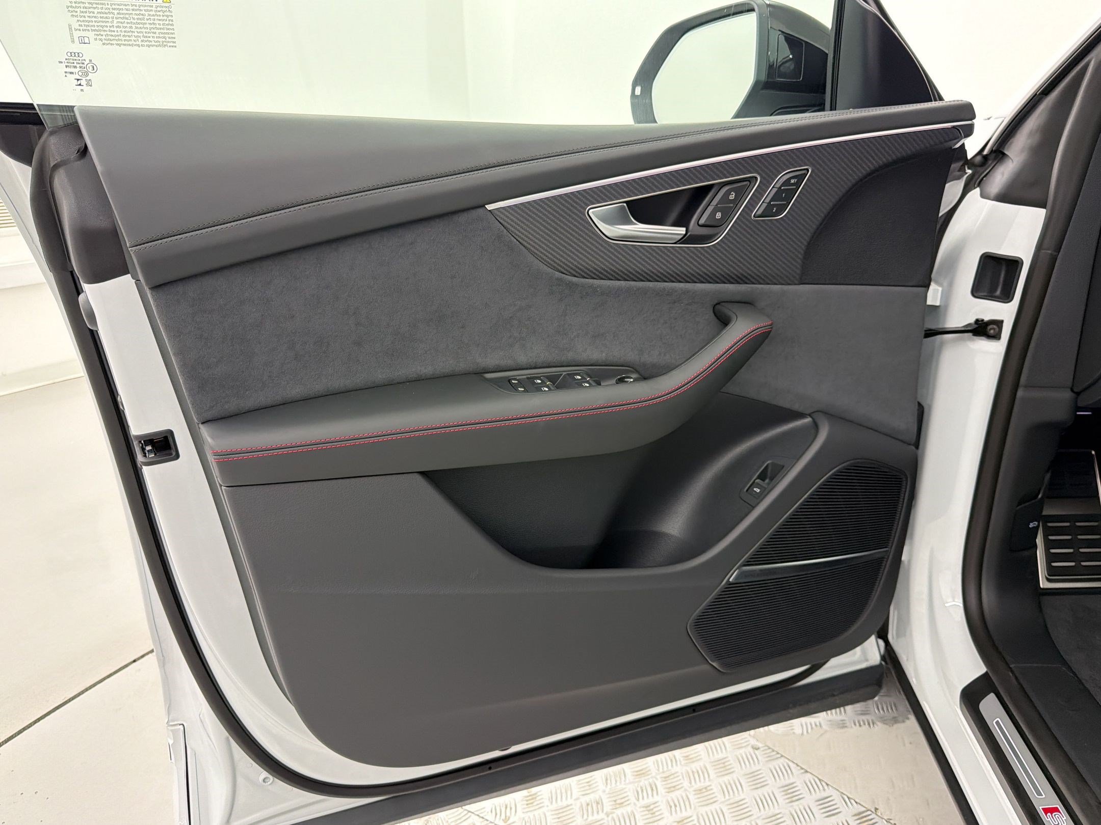 New 2026 Audi SQ8 Prestige AWD/4WD image 12