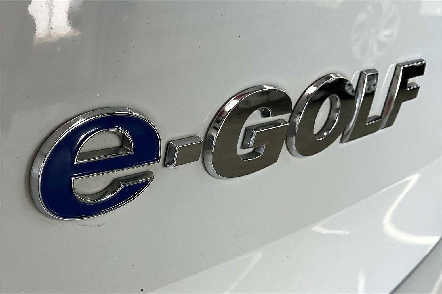 Used 2019 Volkswagen e-Golf SE w/ Driver Assistance Package image 13