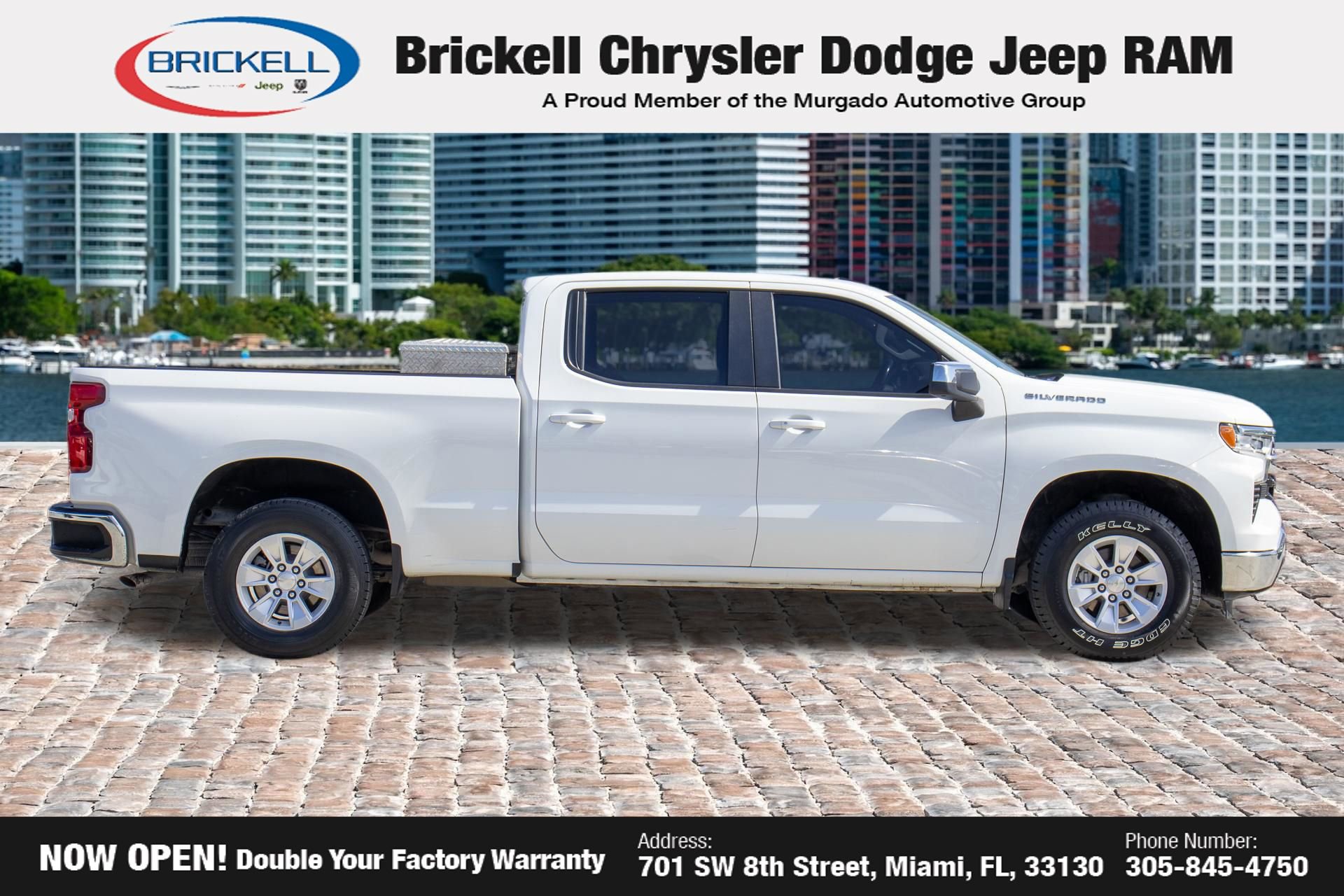Used 2023 Chevrolet Silverado 1500 LT w/ Protection Package AWD/4WD image 4