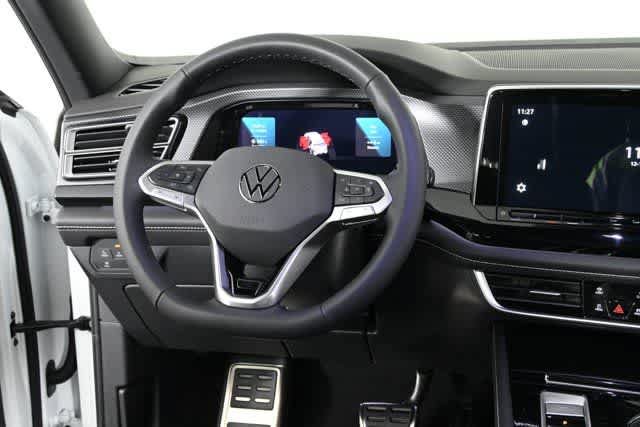 New 2026 Volkswagen Atlas Cross Sport SEL Premium R-Line AWD/4WD image 5
