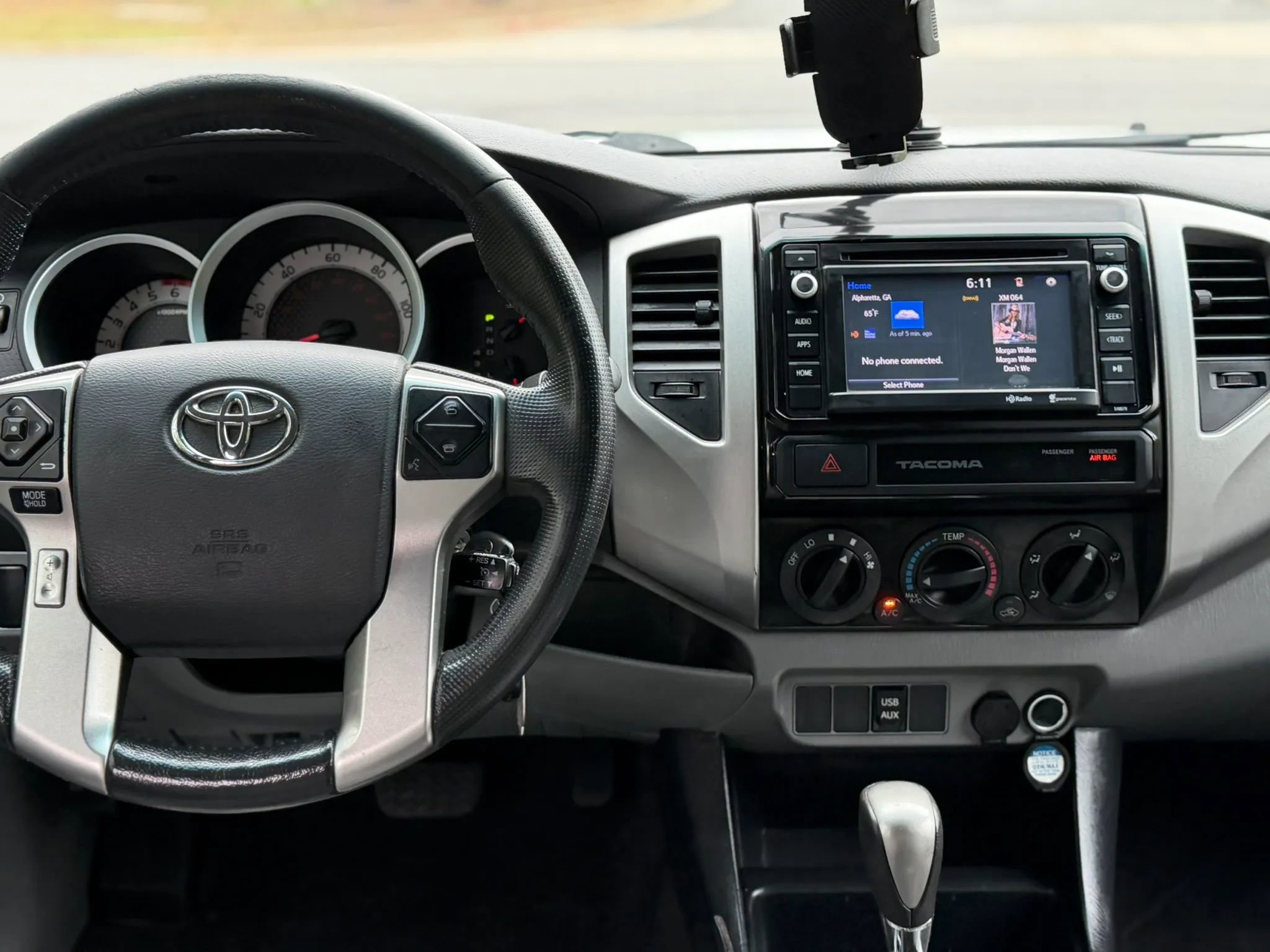 Used 2015 Toyota Tacoma PreRunner w/ SR5 Package RWD image 21