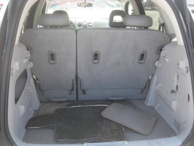 Used 2007 Chrysler PT Cruiser Touring w/ Fleet Value Group I FWD image 12