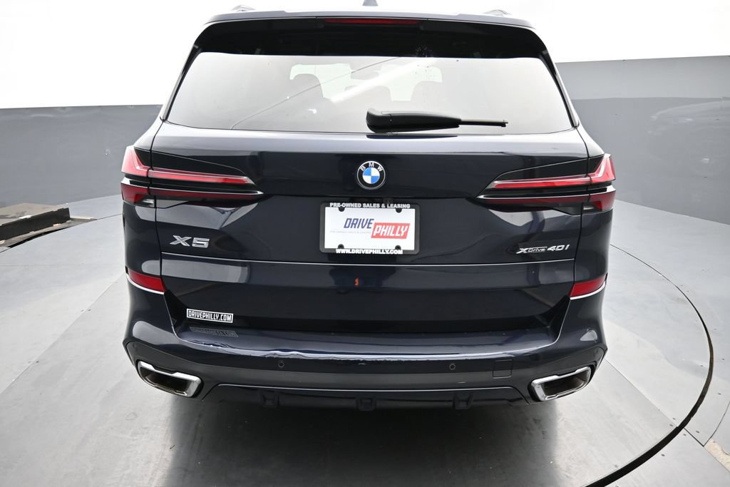 Used 2025 BMW X5 xDrive40i w/ M Sport Package AWD/4WD image 5