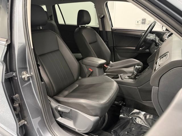 Used 2024 Volkswagen Tiguan Wolfsburg Edition FWD image 32