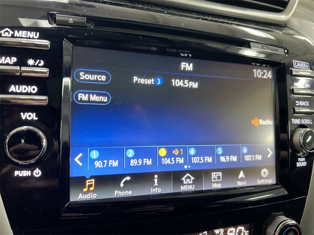 Used 2017 Nissan Murano SV w/ Premium Plus Package image 13