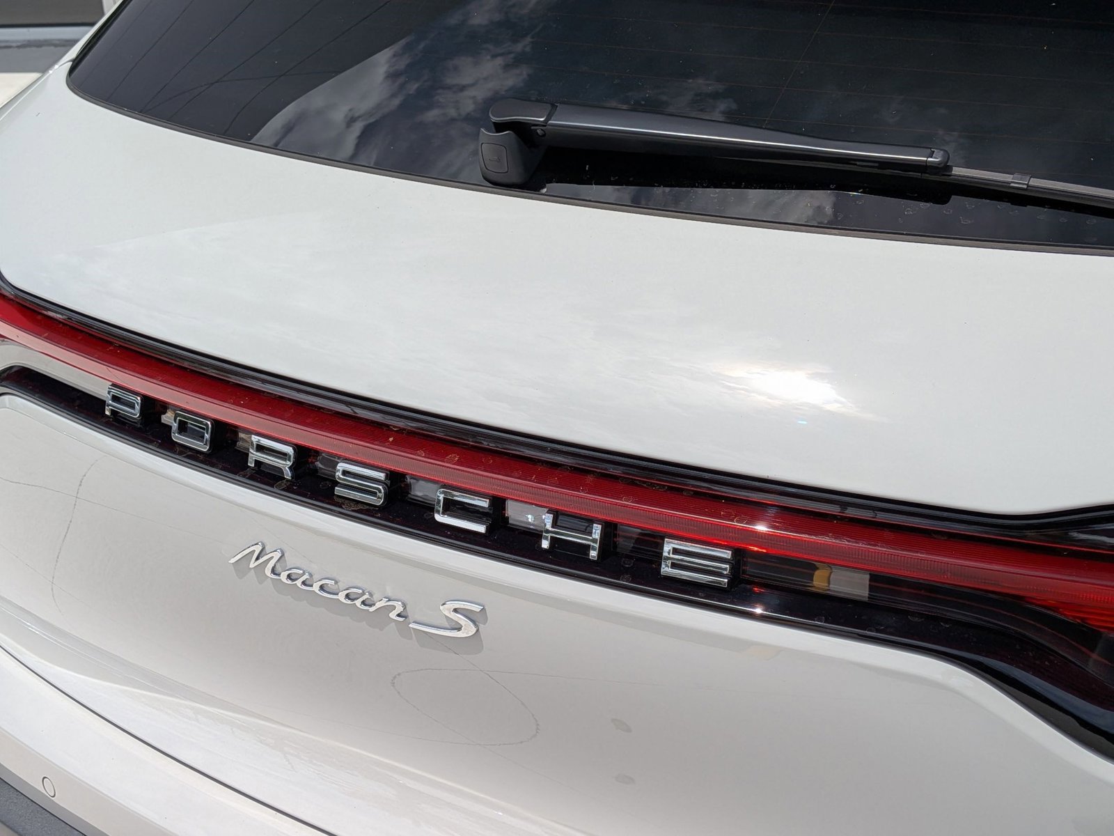 New 2026 Porsche Macan S image 13