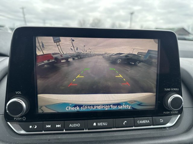 Used 2024 Nissan Rogue SV image 46