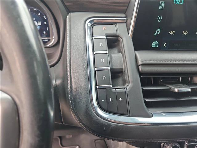 Used 2022 Chevrolet Suburban Z71 w/ Luxury Package AWD/4WD image 12