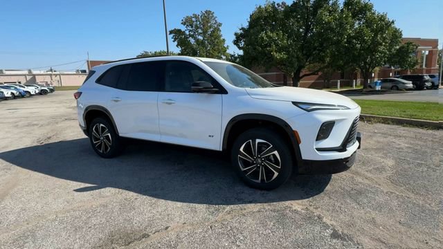 New 2026 Buick Enclave Sport Touring w/ Power Package image 2