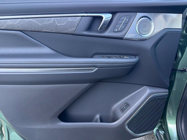New 2027 Buick Enclave Avenir FWD image 11