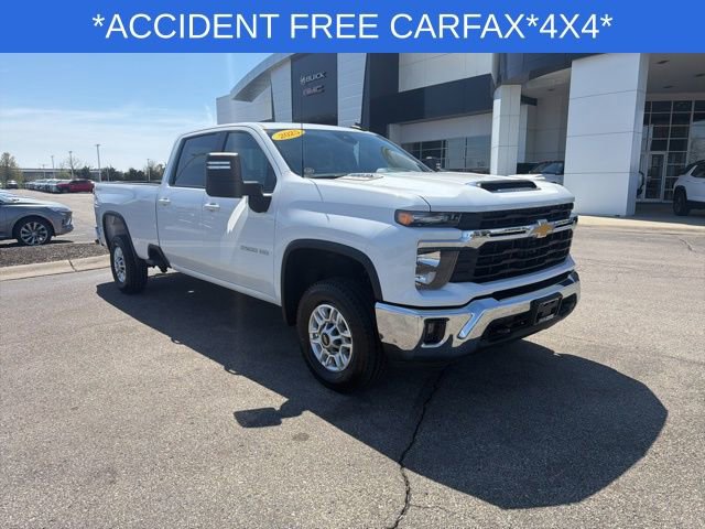 Used 2025 Chevrolet Silverado 2500 LT w/ Convenience Package image 16