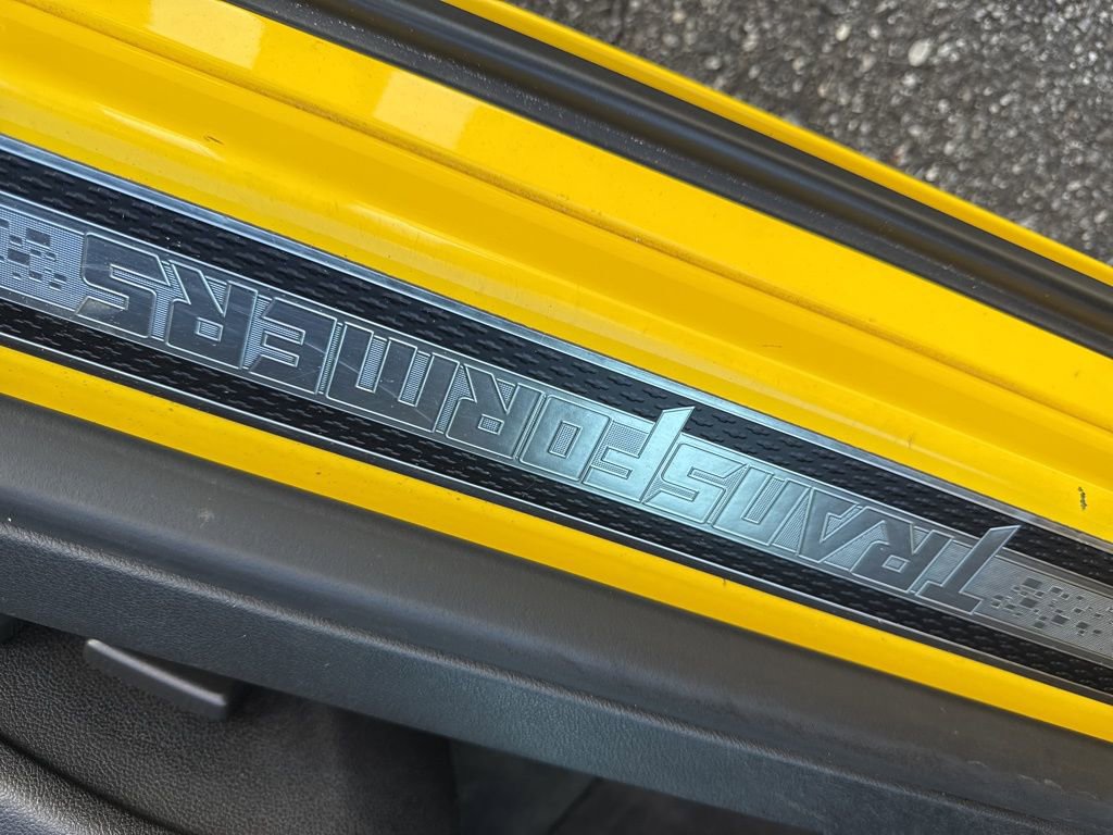 Used 2010 Chevrolet Camaro SS w/ RS Package image 17