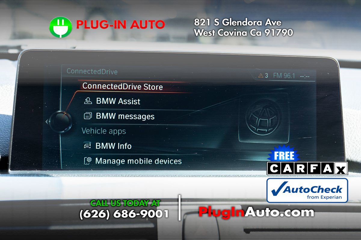 Used 2017 BMW 330i xDrive Sedan AWD/4WD image 32