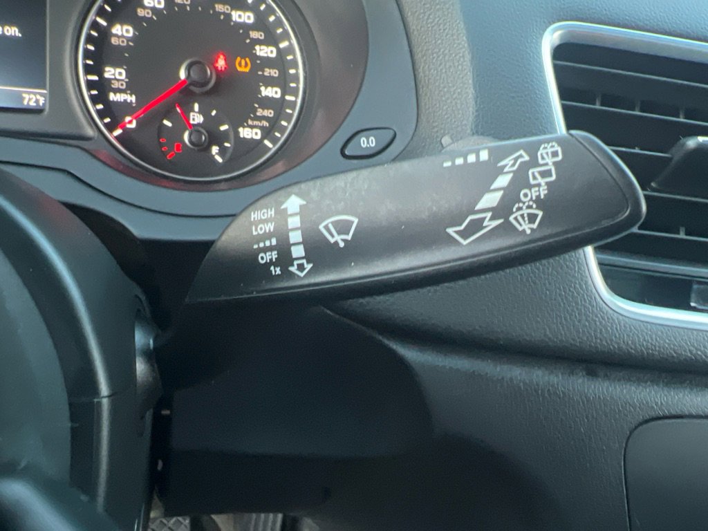 Used 2017 Audi Q3 2.0T Prestige image 21