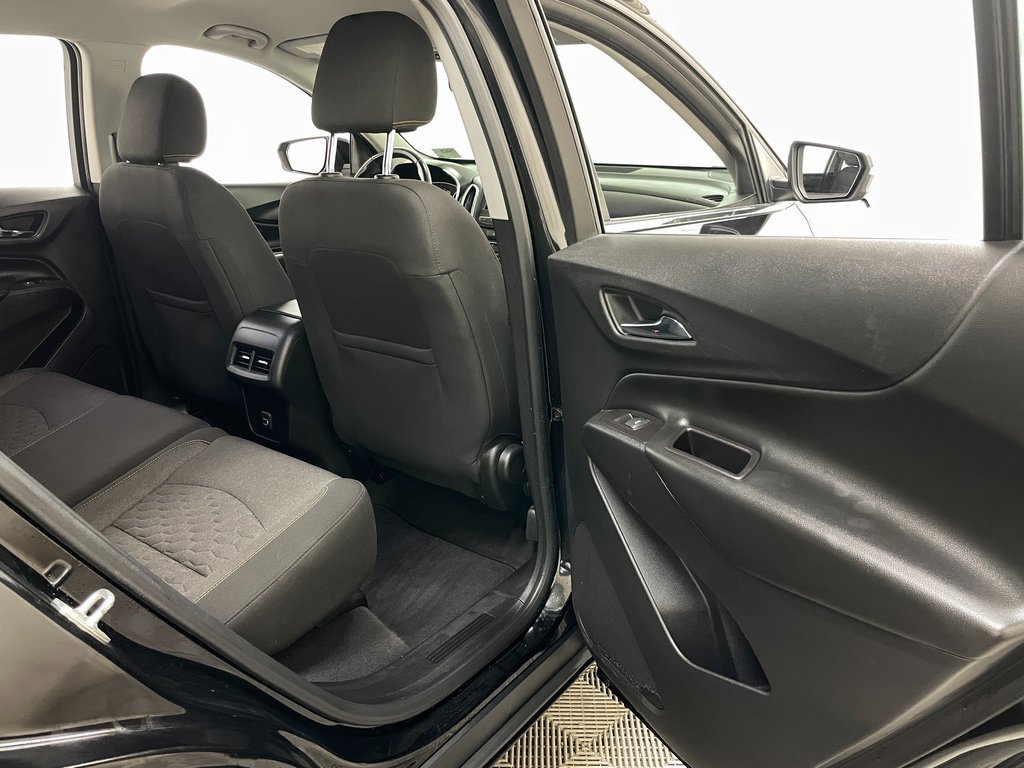 Used 2019 Chevrolet Equinox LT image 39