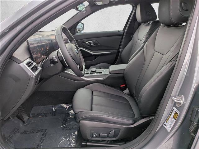 Used 2025 BMW 330i Sedan w/ Convenience Package RWD image 16
