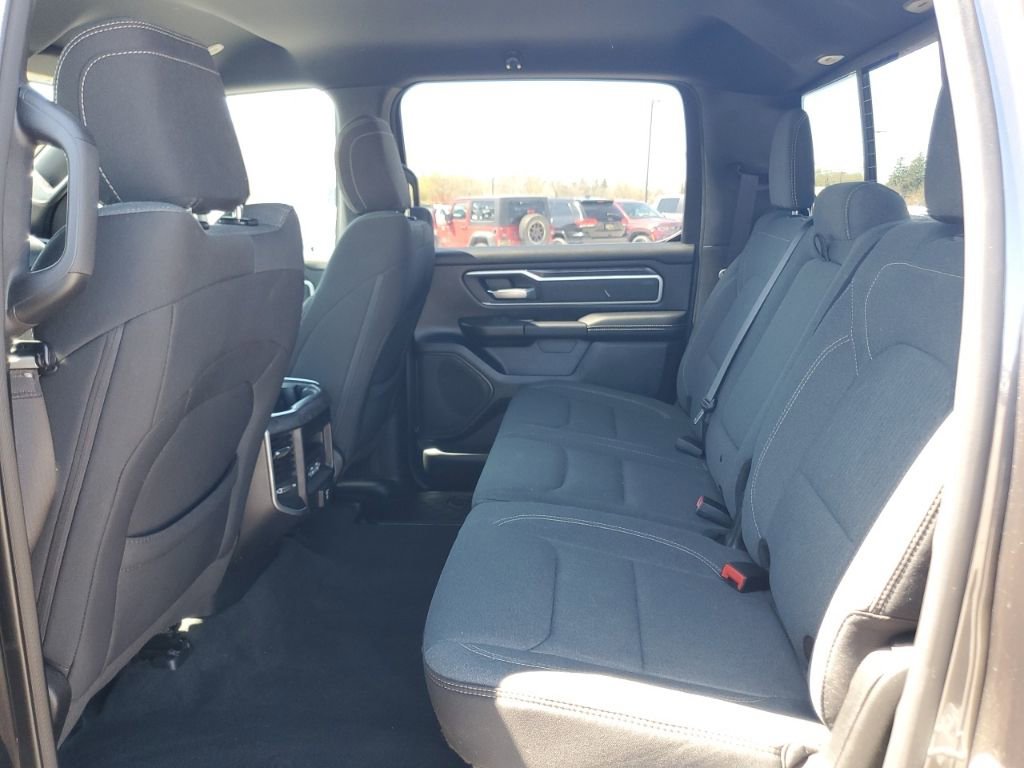 Used 2021 RAM 1500 Big Horn AWD/4WD image 31