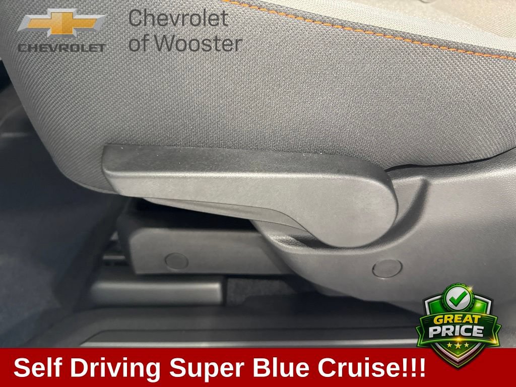 New 2026 Chevrolet Traverse LT w/ Enhanced Driving Package FWD image 41