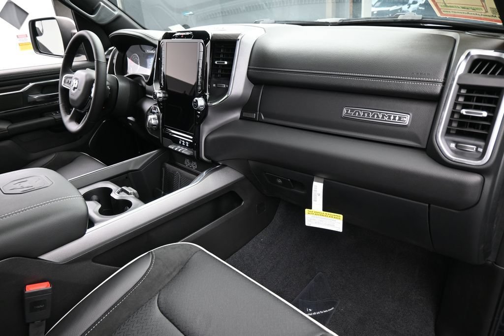 Used 2026 RAM 1500 Laramie AWD/4WD image 49