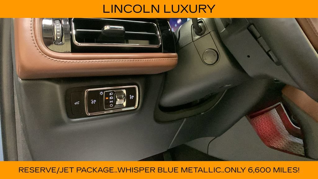 Used 2025 Lincoln Aviator Reserve w/ Equipment Group 201A AWD/4WD image 38